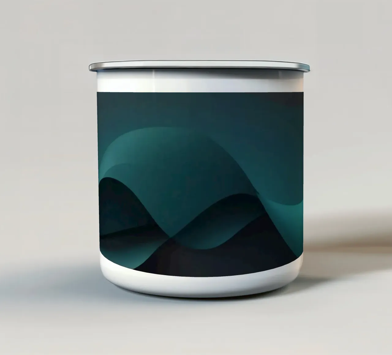 Soepel vloeiende lijnen in groenblauwe en donkere tinten creëren een elegan emaille mok van DesignDoodle