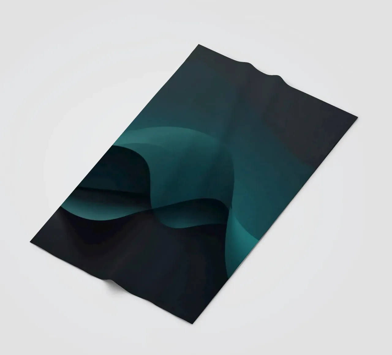 Sanft fließende Kurven in Teal und dunklen Tönen schaffen einen eleganten Fleecedecke von DesignDoodle