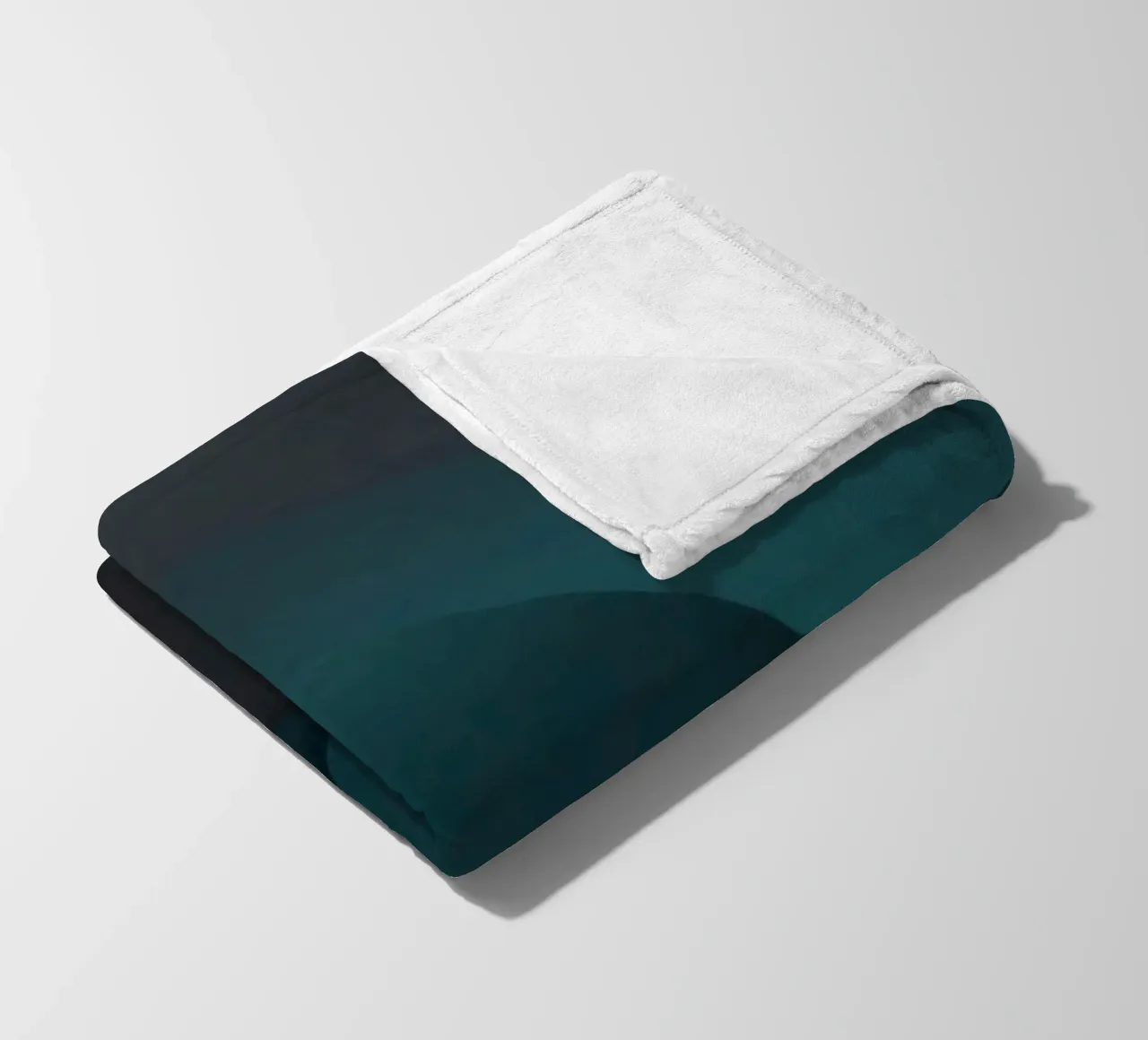 Sanft fließende Kurven in Teal und dunklen Tönen schaffen einen eleganten Fleecedecke von DesignDoodle