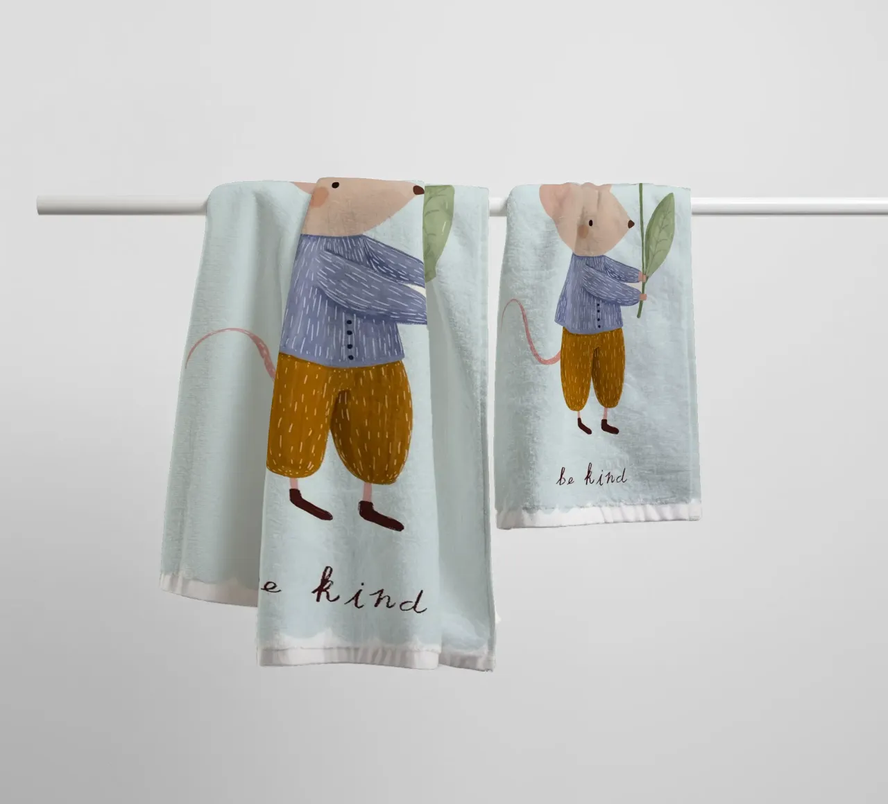 Be Brave, Be Kind, Little Mouse Print (Soyez courageux, soyez gentils, petite souris) serviette de bain de Little Lola