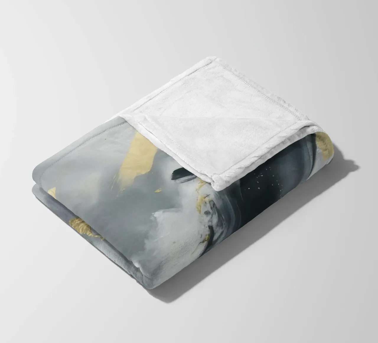 Blaze Slash Echo coperta in pile da Monarch Arc