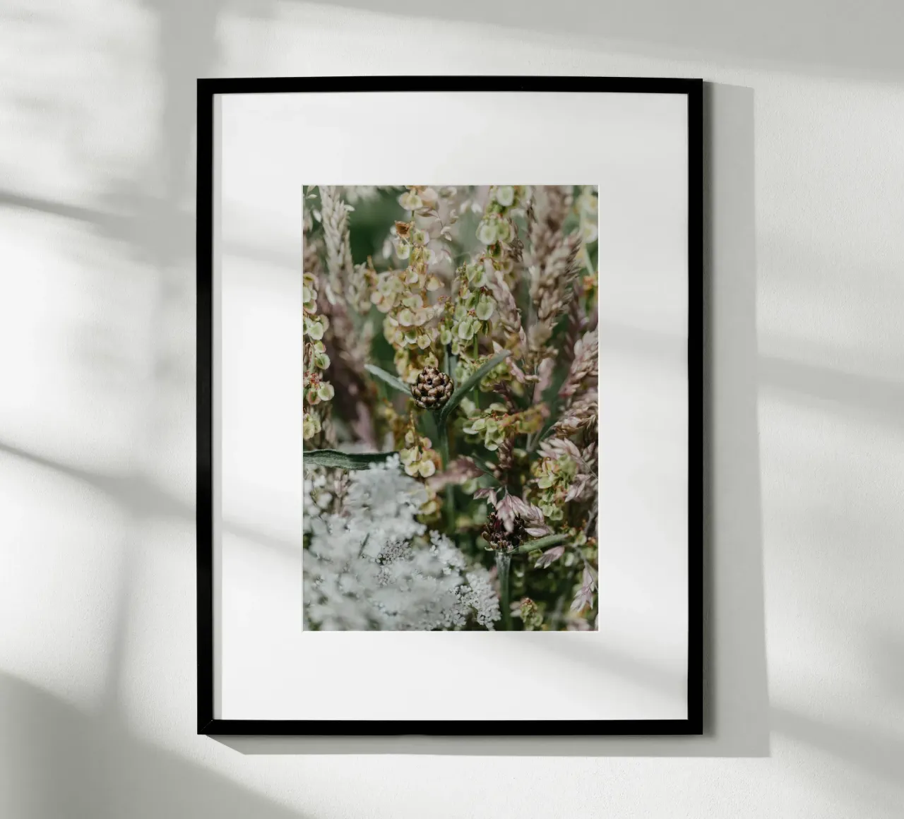 Giardino romantico in stile bohémien poster con telaio in legno da Carinaprint