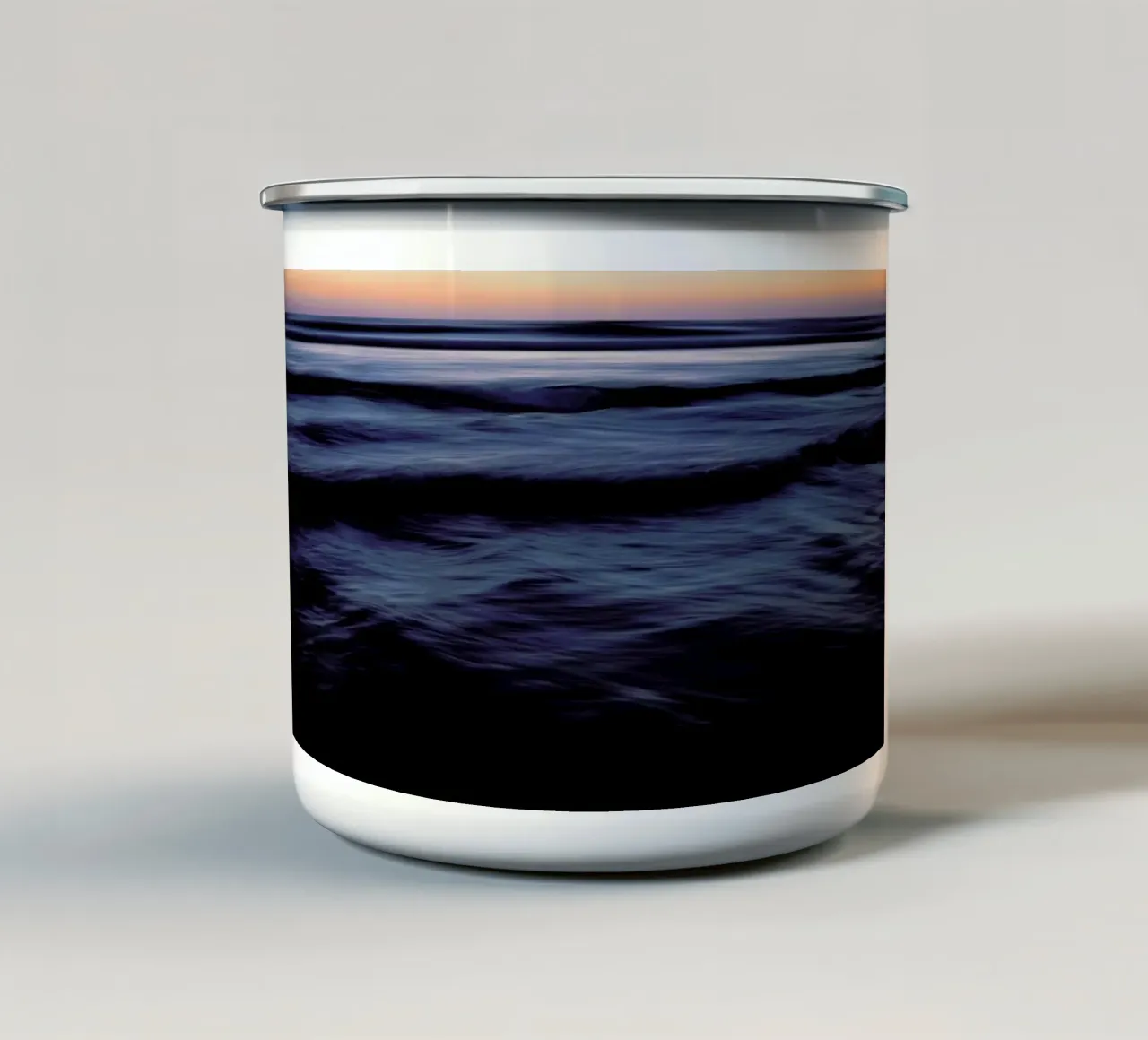 The Uniqueness Of Waves Xxxv tazza in smalto da Tal Paz-Fridman