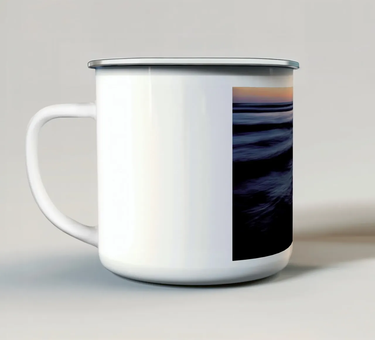 The Uniqueness Of Waves Xxxv tazza in smalto da Tal Paz-Fridman