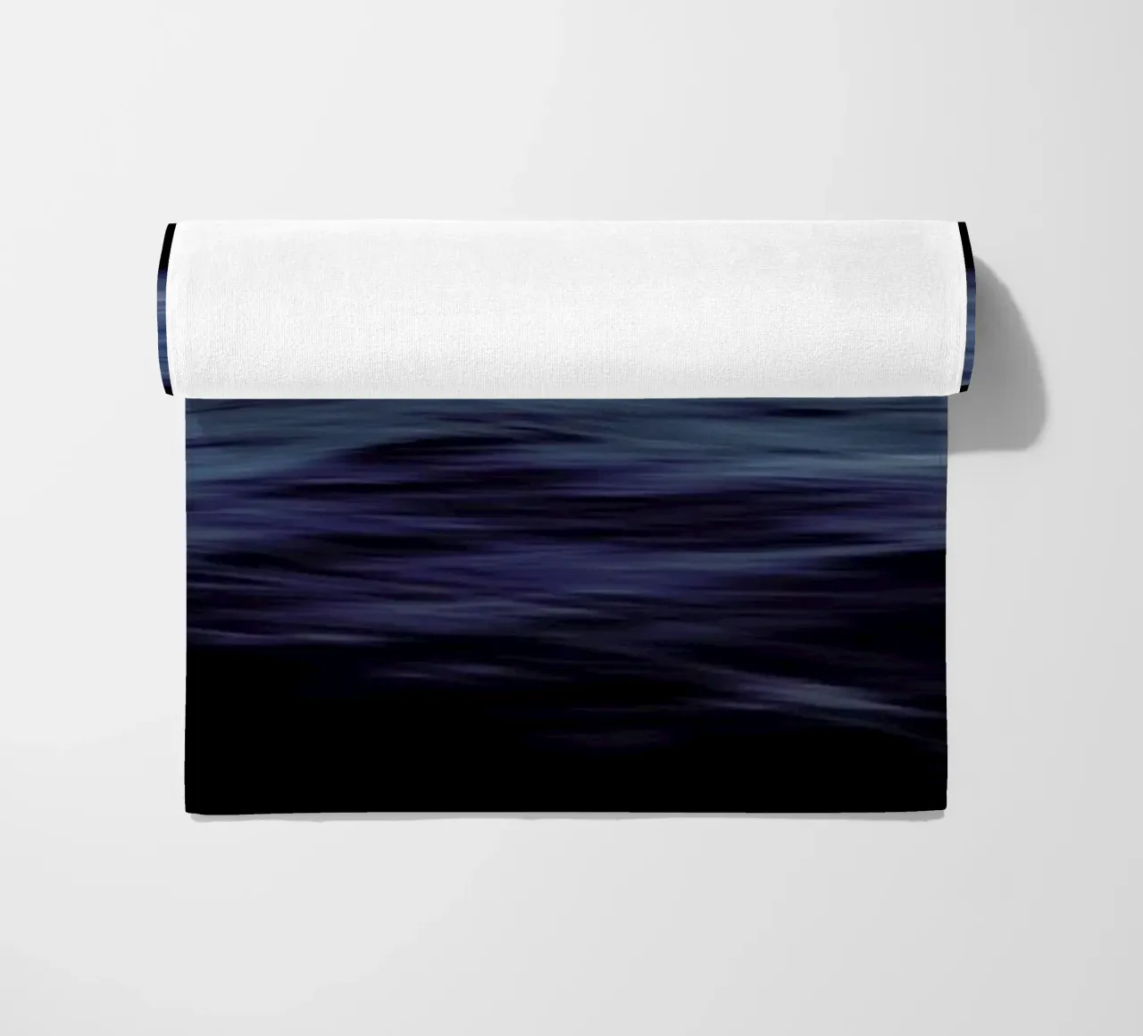 The Uniqueness Of Waves Xxxv telo mare da Tal Paz-Fridman