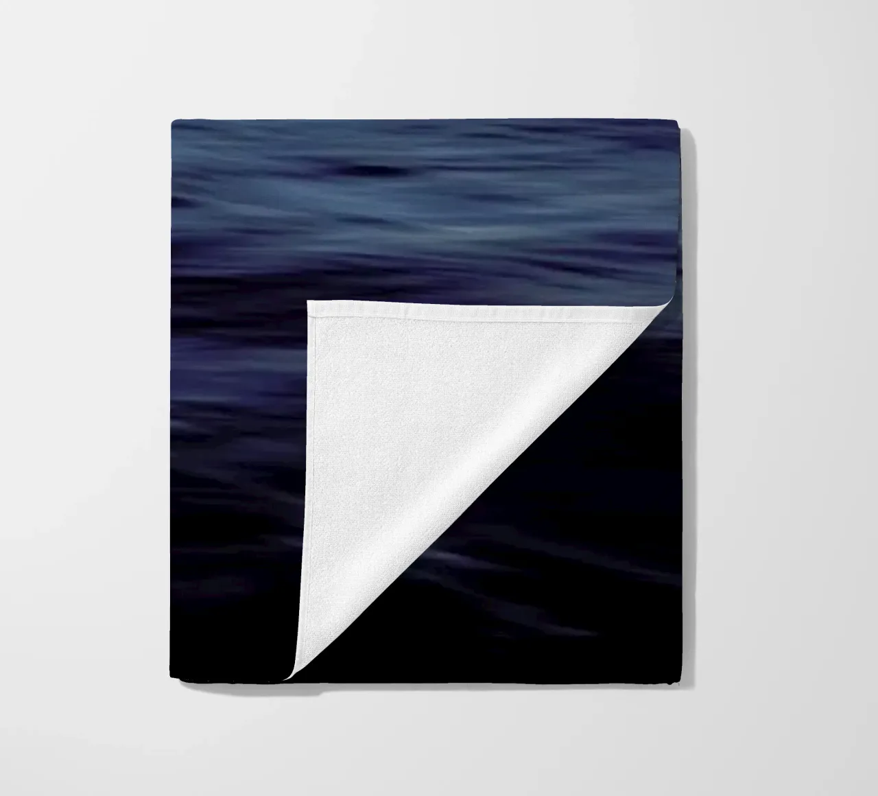 The Uniqueness Of Waves Xxxv telo mare da Tal Paz-Fridman