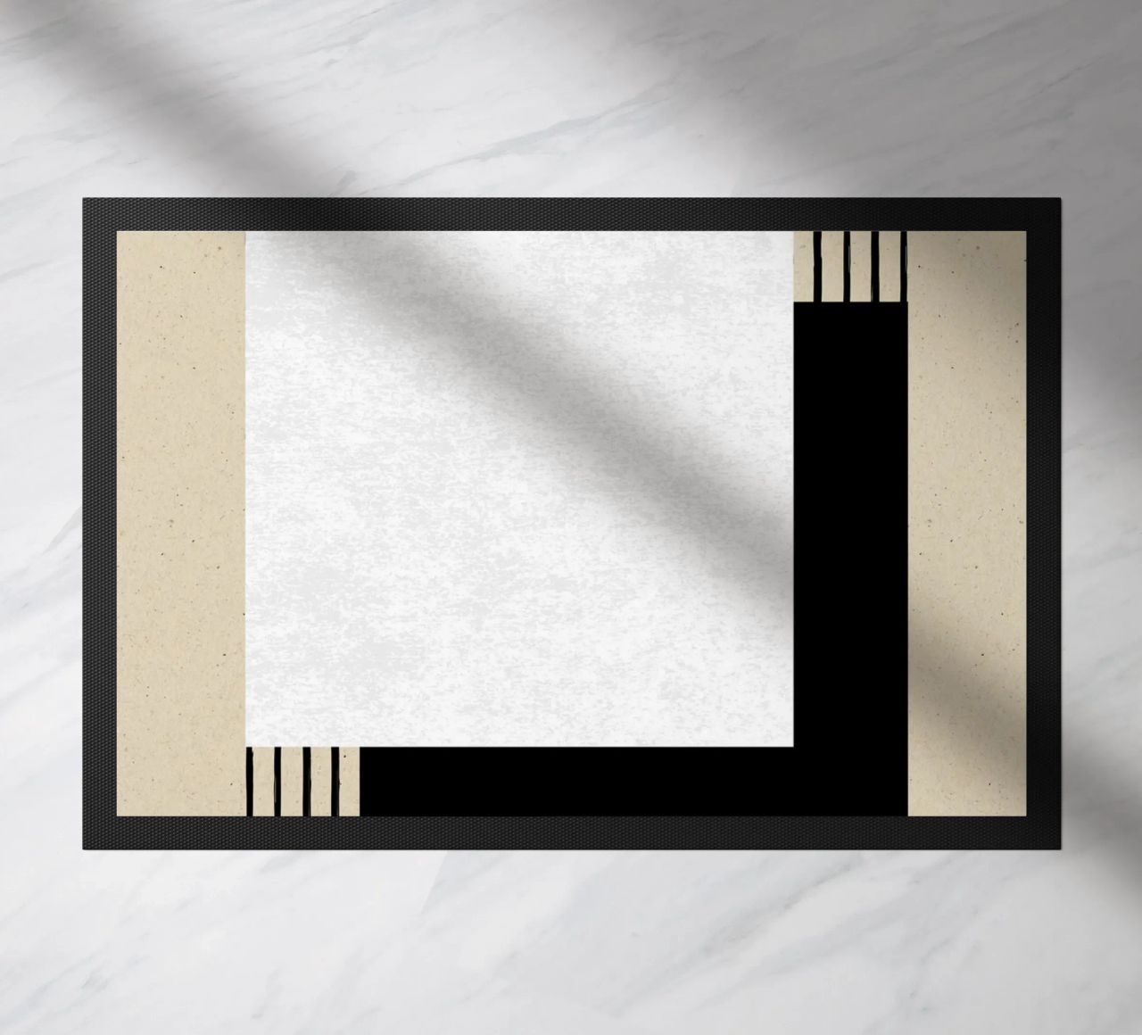 Quadrato a strisce bianche e nere zerbino da MoonlightPrint