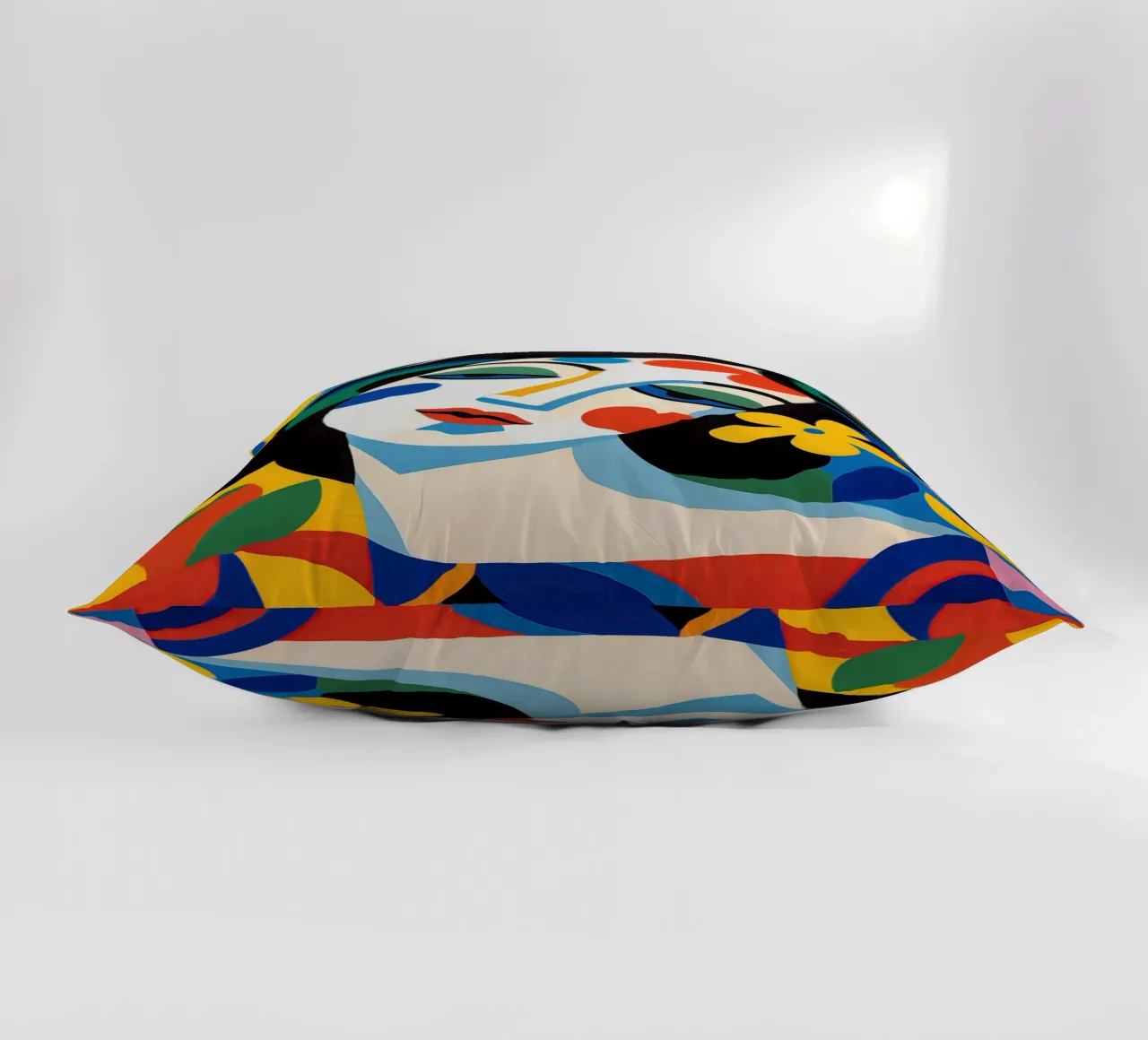 Ritratto femminile in colori allegri cuscino da Imagine