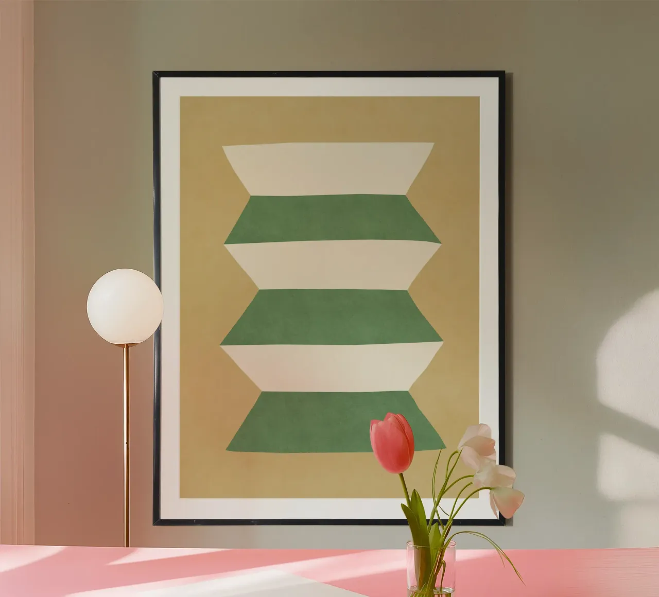 Vaso geometrico - Verde su beige poster da MoonlightPrint
