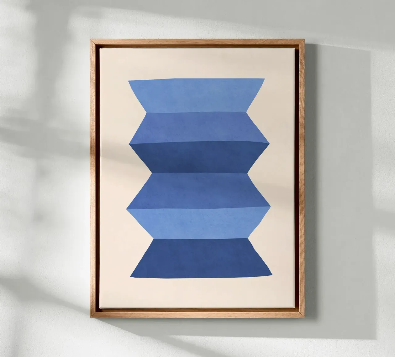 Geometrische Vase - Blau Marine Abstrakte Form, abstrakte Vase, po Leinwand mit Schattenfugenrahmen von MoonlightPrint