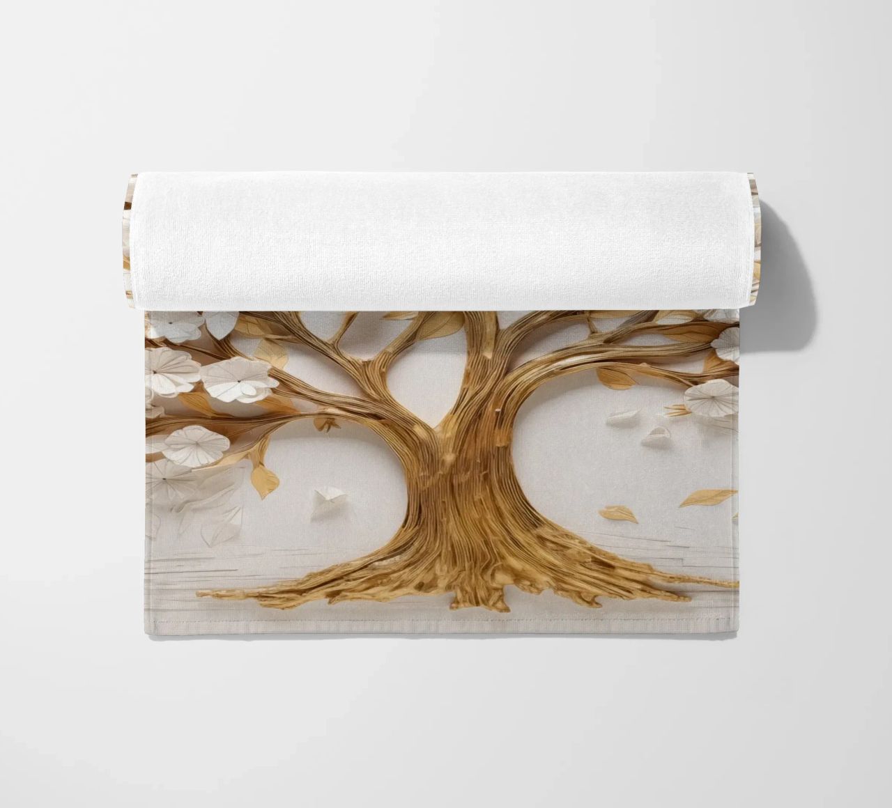 Albero con accenti dorati telo mare da Imagine