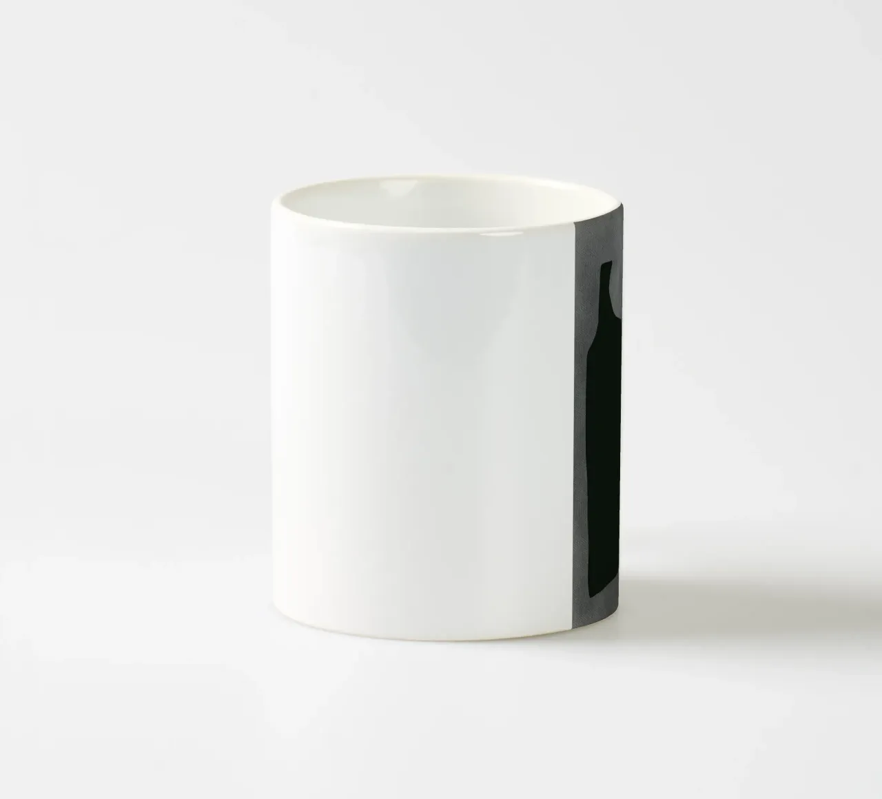 Composizione nera 06 tazza in ceramica da Little Dean