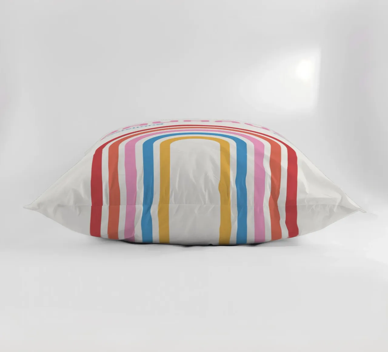 Arcobaleno Bauhaus cuscino da Paigaam Studio