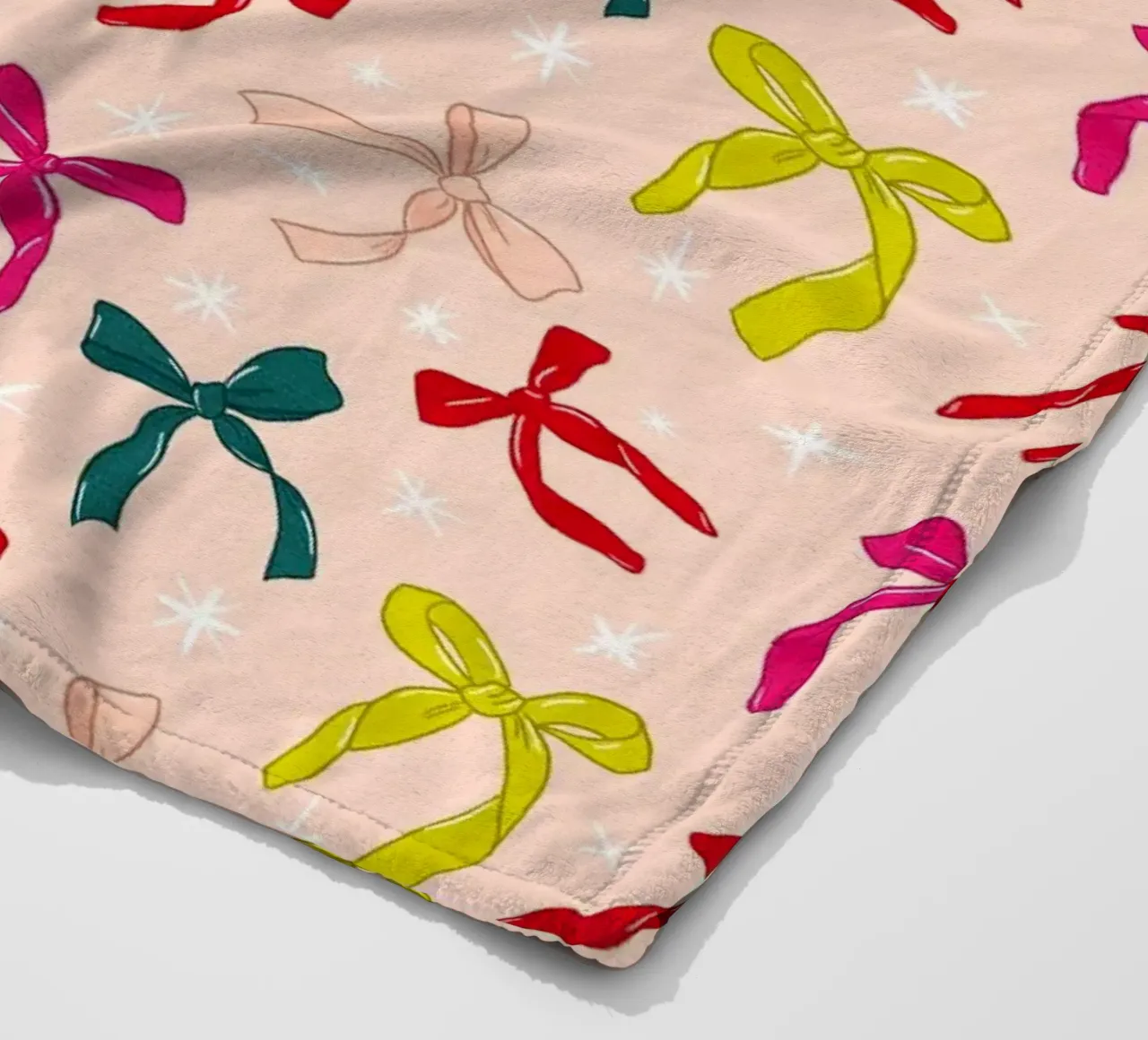 Colorful Bows Pattern on Soft Peach Background coperta in pile da showmemars