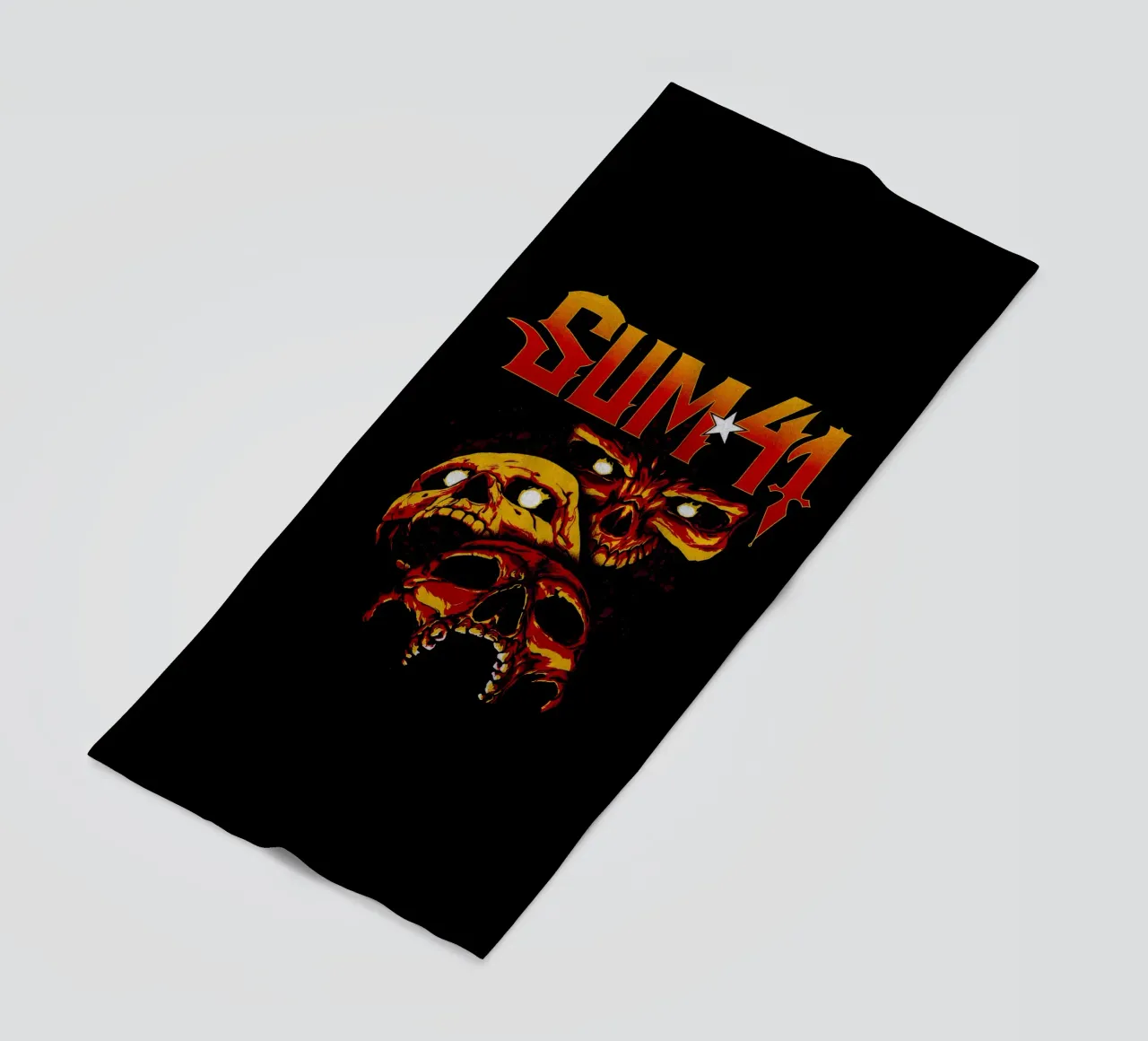 Sum 41 Skull Collage telo mare da lindacleveland