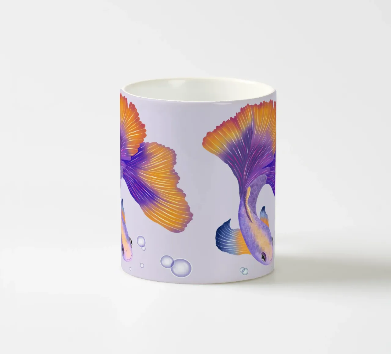 Pesce giapponese di colore viola e arancione. Pesce beta. tazza in ceramica da CalliLetters