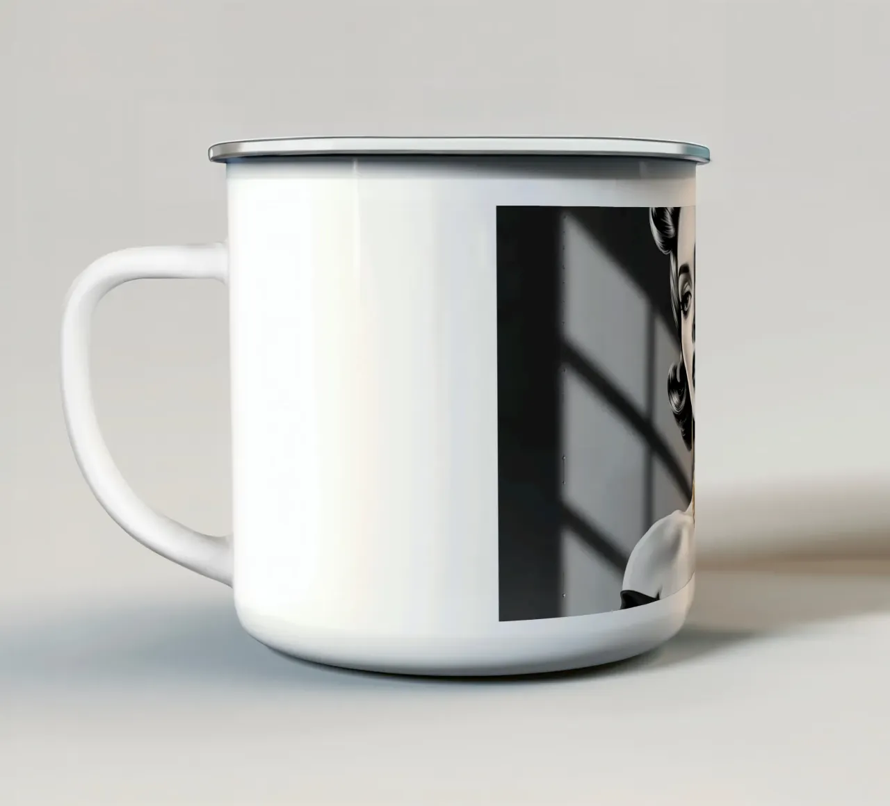 Ritratto in bianco e nero tazza in smalto da Magic Screen