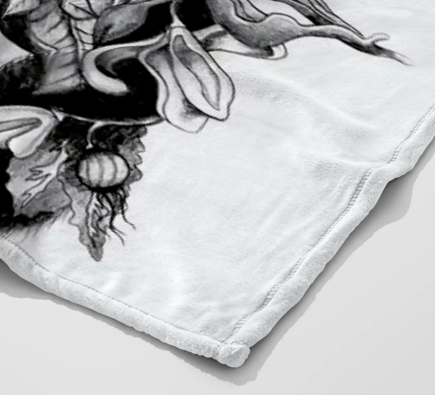Botanical Cat Fleecedecke von Alejandra Sáenz