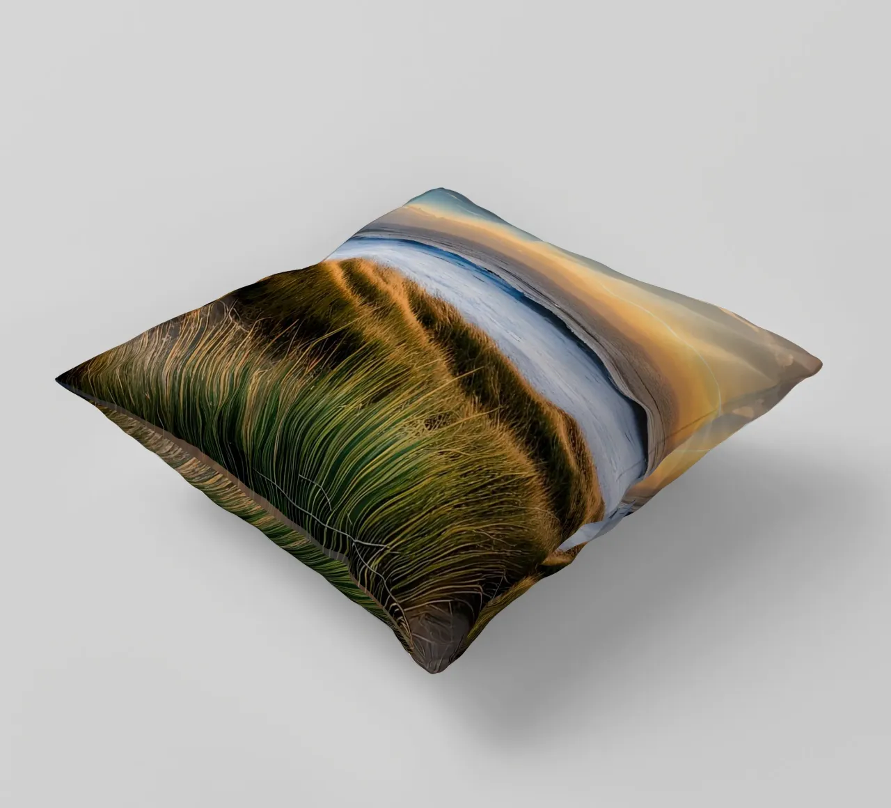 Goldene Stunde am Meer cuscino da kosinsart.gallery