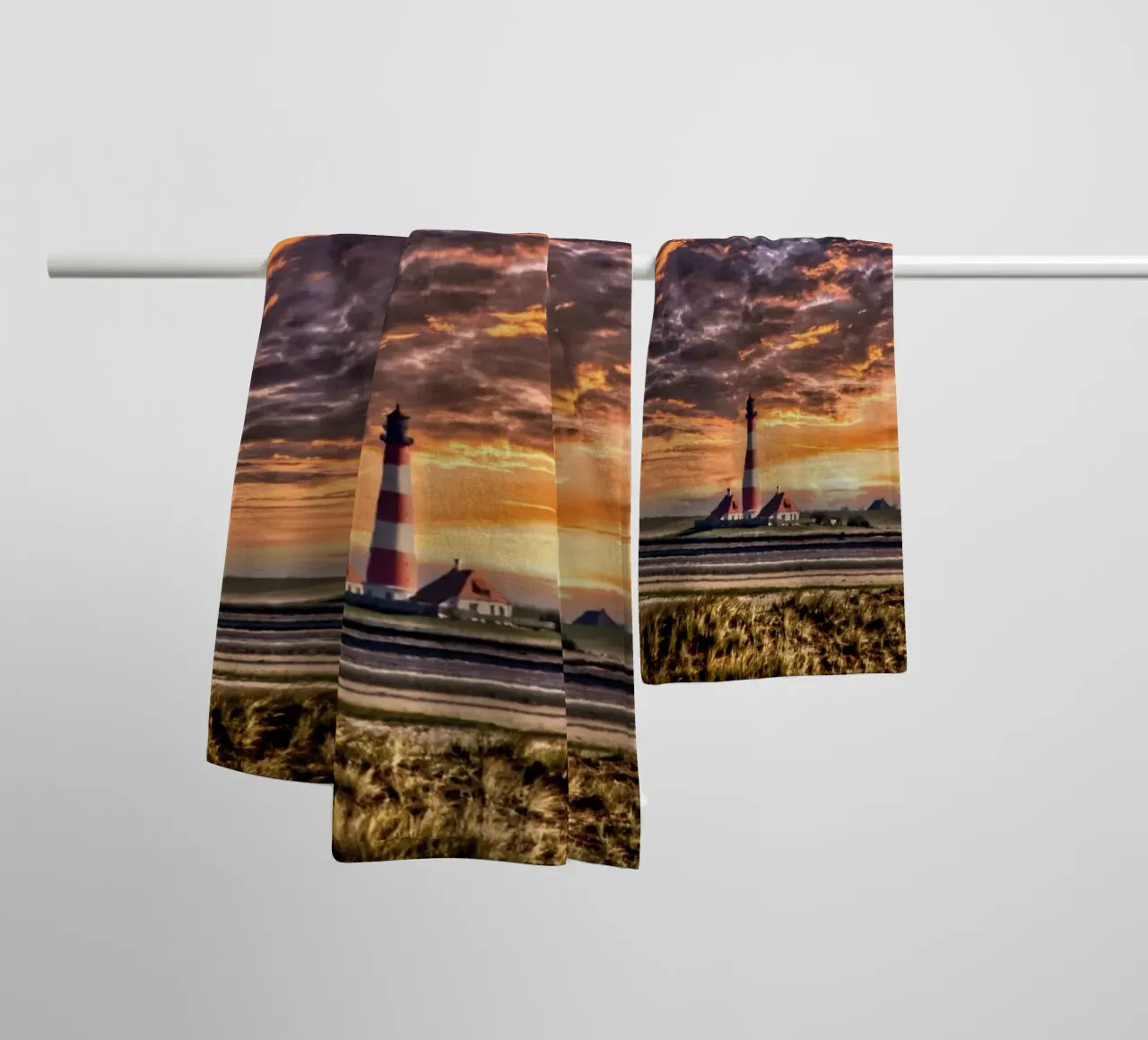 Leuchtturm und Dünen asciugamano da bagno da kosinsart.gallery