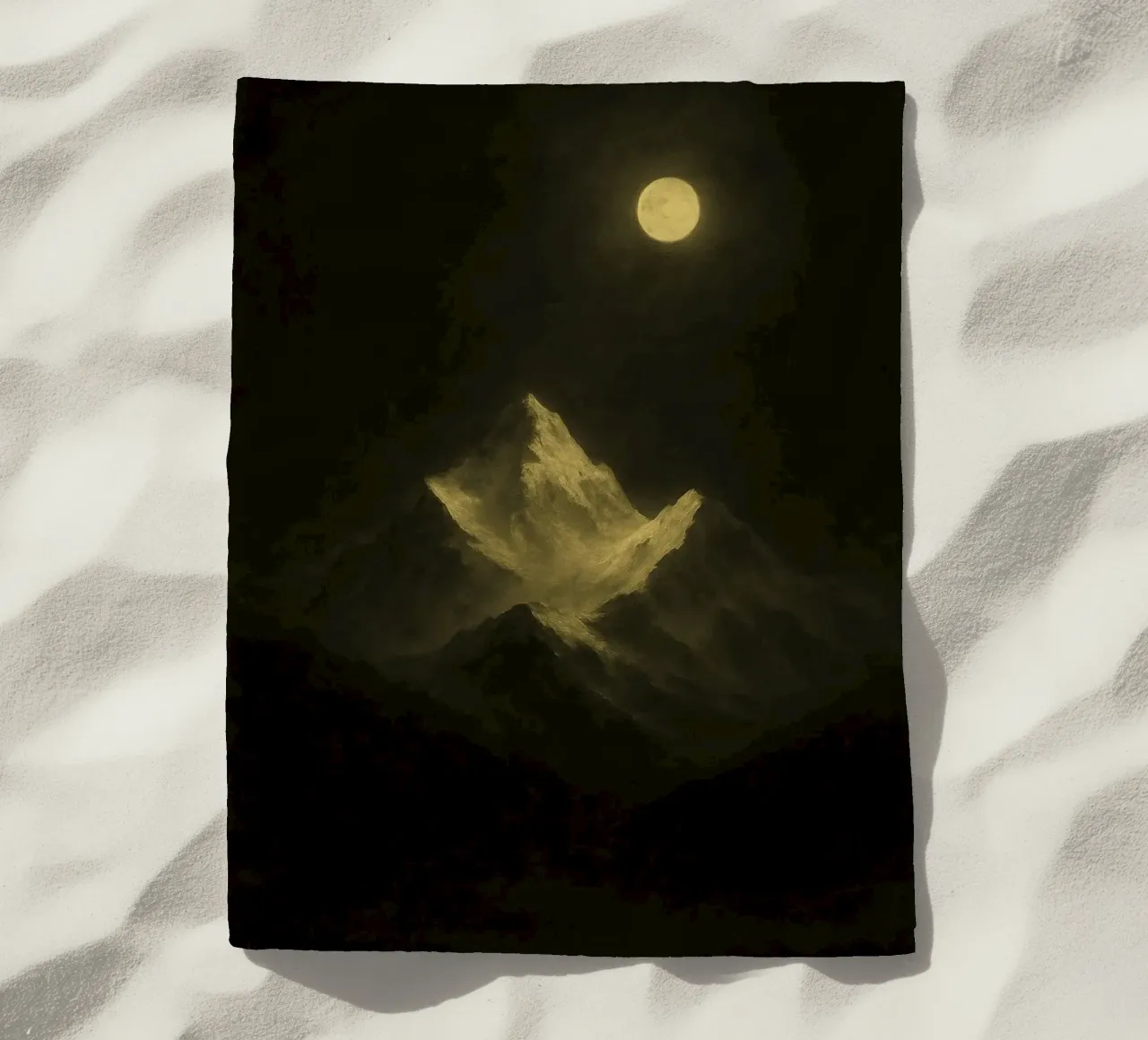 Lunar Peaks telo mare da Mosaic Dialogue