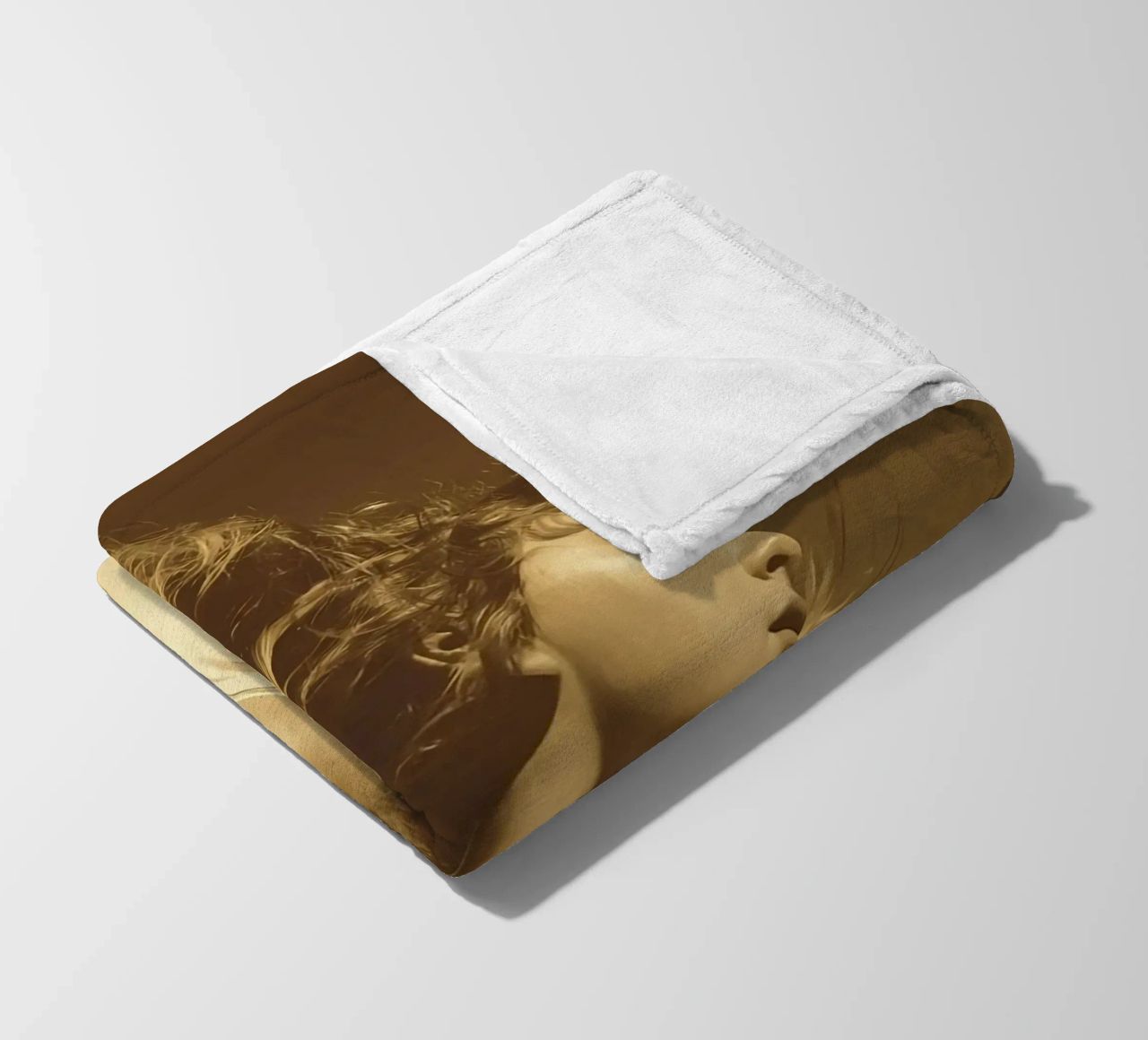 Fearless Swift fleece blanket by AARON