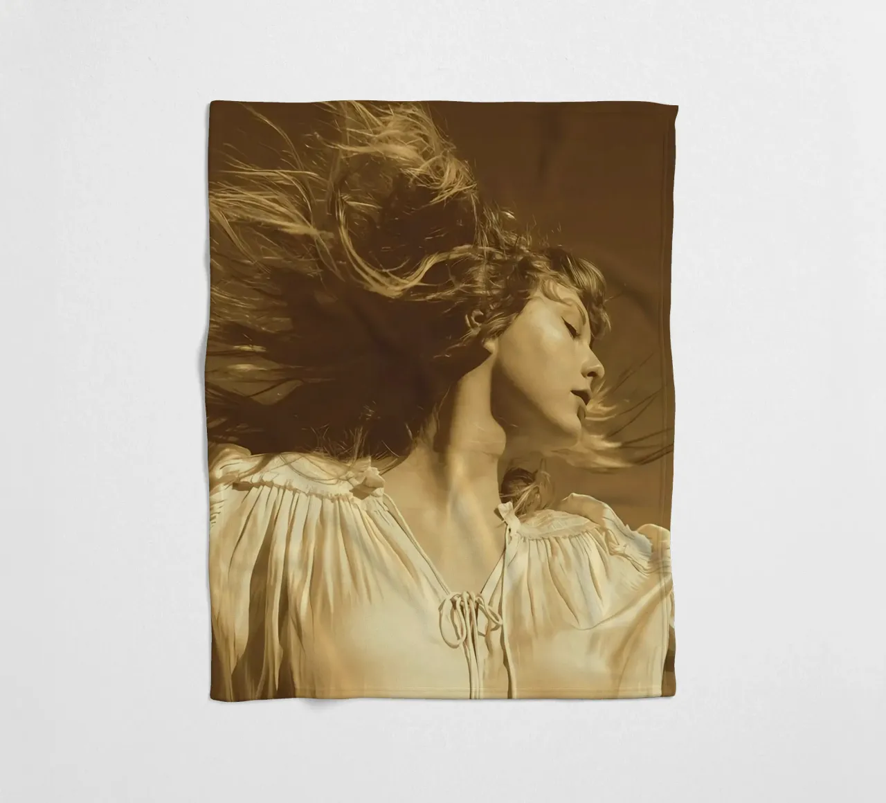 Furchtloser Mauersegler Fleecedecke von AARON