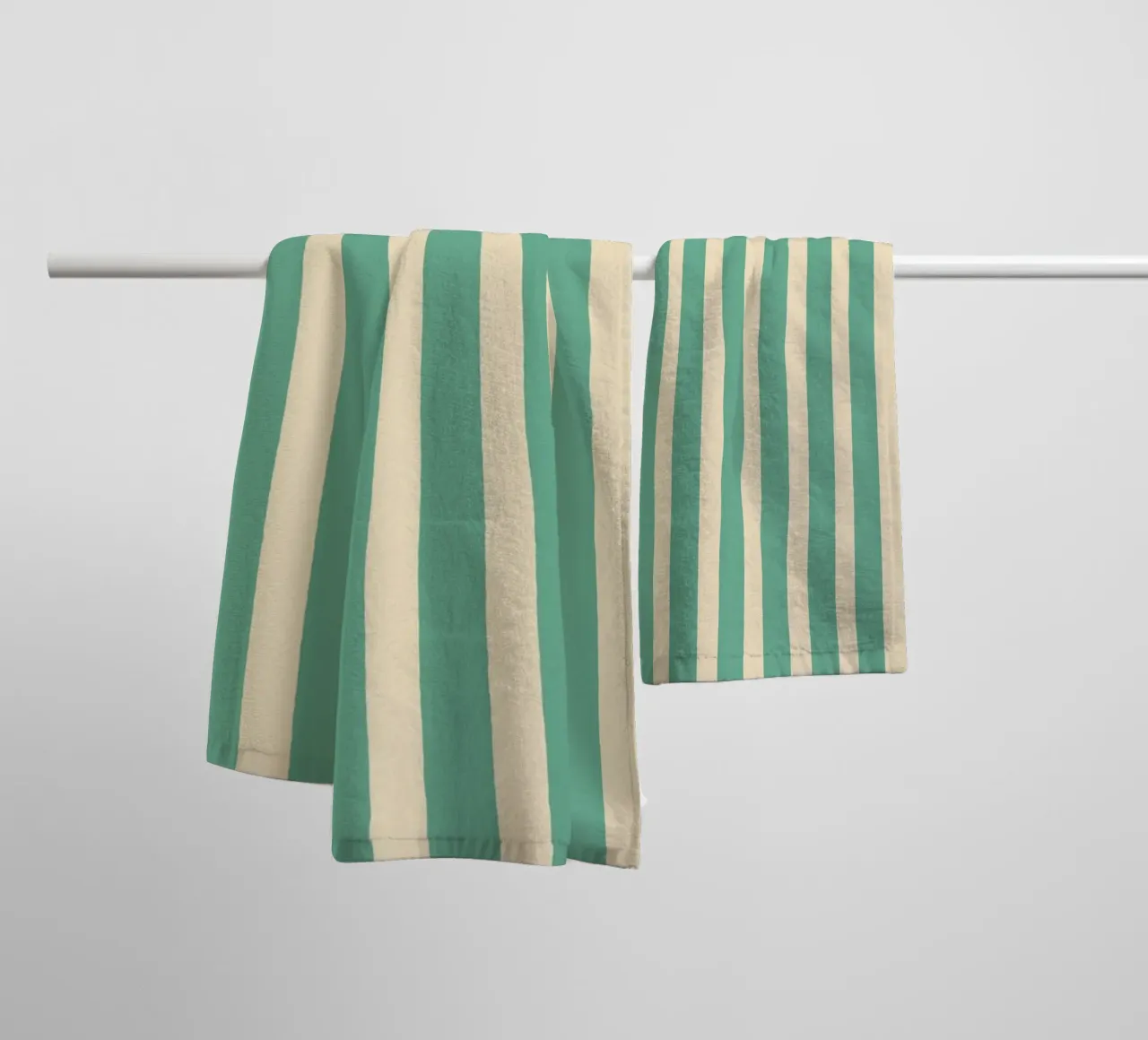 Motif de rayures simples - Vert clair serviette de bain de MoonlightPrint