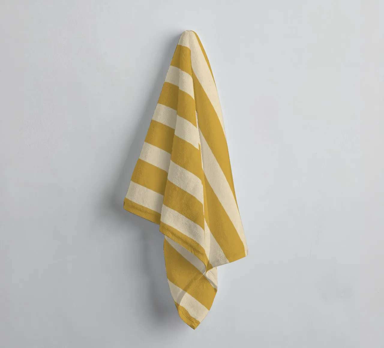 Motif de rayures simples - Jaune d'or serviette de bain de MoonlightPrint