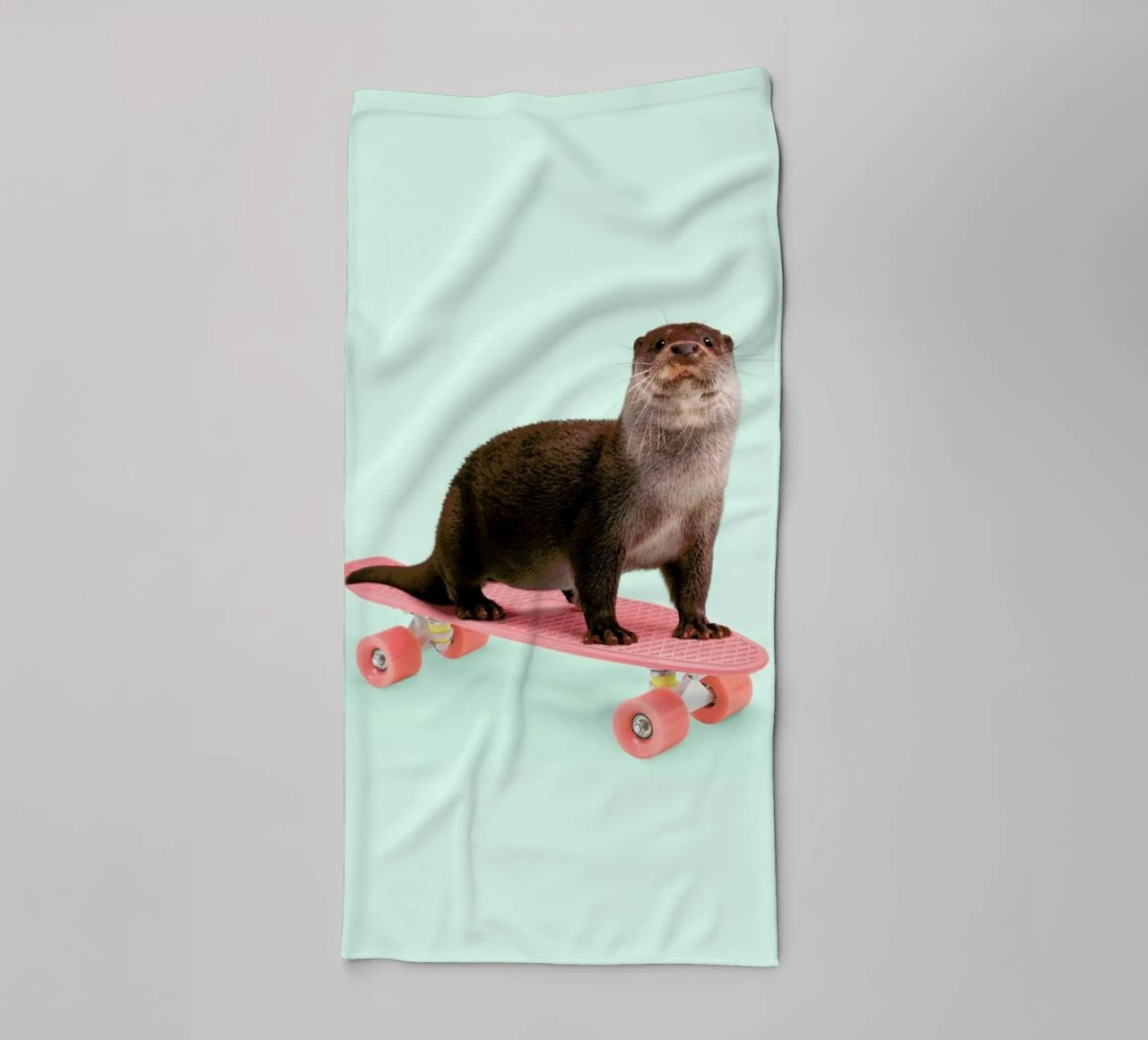 Skate Otter asciugamano da bagno da Paul Fuentes Design