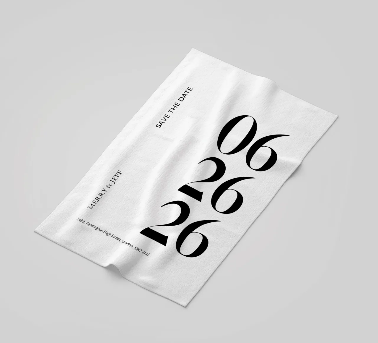 Persoonlijke uitnodiging strandhanddoek van YV TYPOGRAPHY