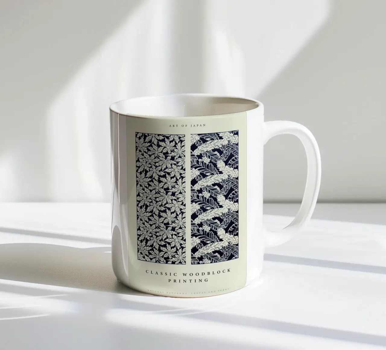 Japanese Leaves And Ferns Woodblock tazza in ceramica da Vintage by JUNIQE