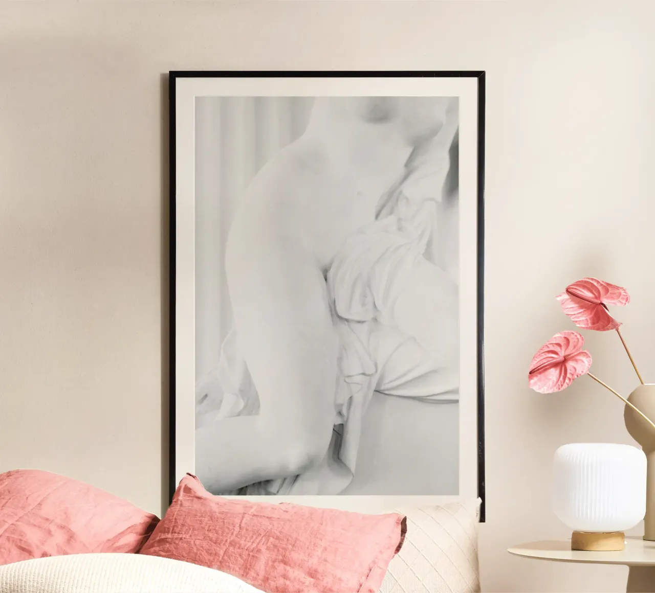Female Shapes Ii poster con telaio in alluminio da Sebastian Hilgetag