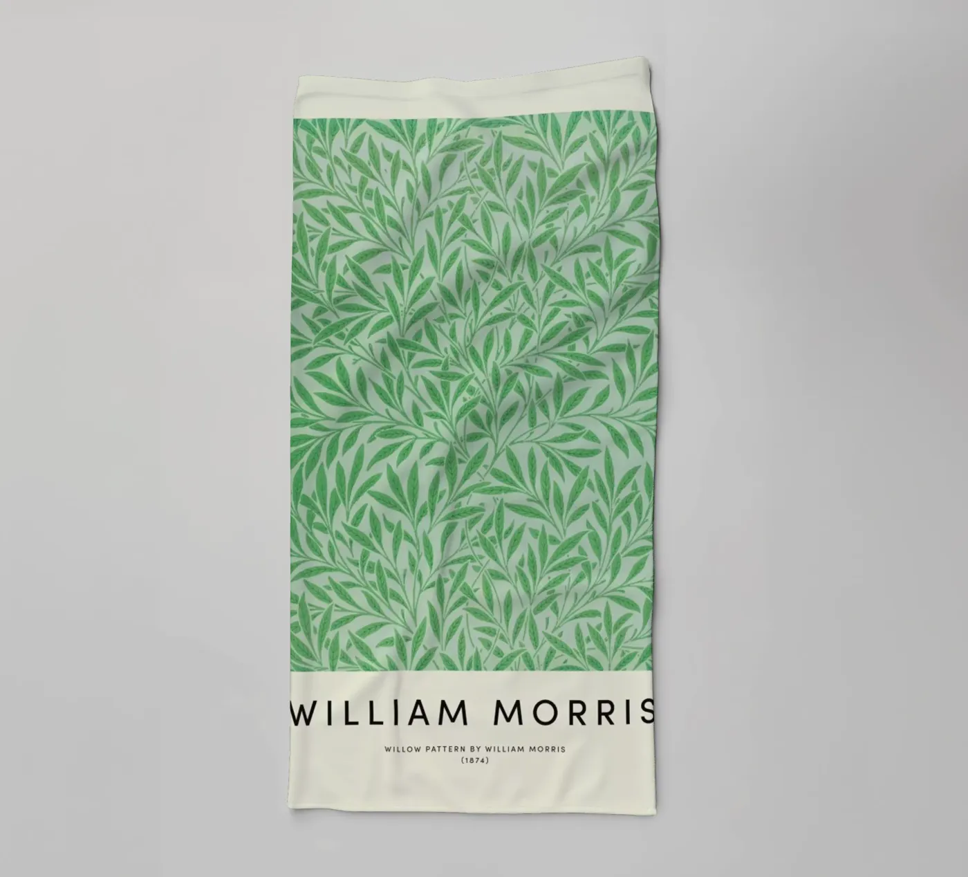 William Morris - Willow Pattern badhanddoek van Vintage by JUNIQE