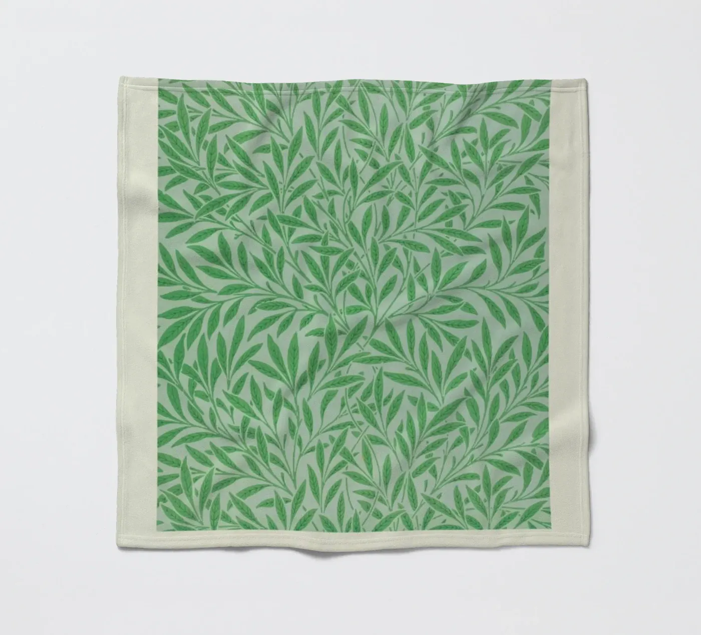 William Morris - Willow Pattern fleecedeken van Vintage by JUNIQE