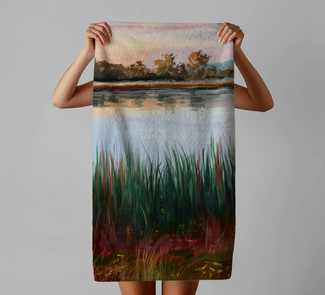 Quiete in riva al lago asciugamano da bagno da Verve Pigments