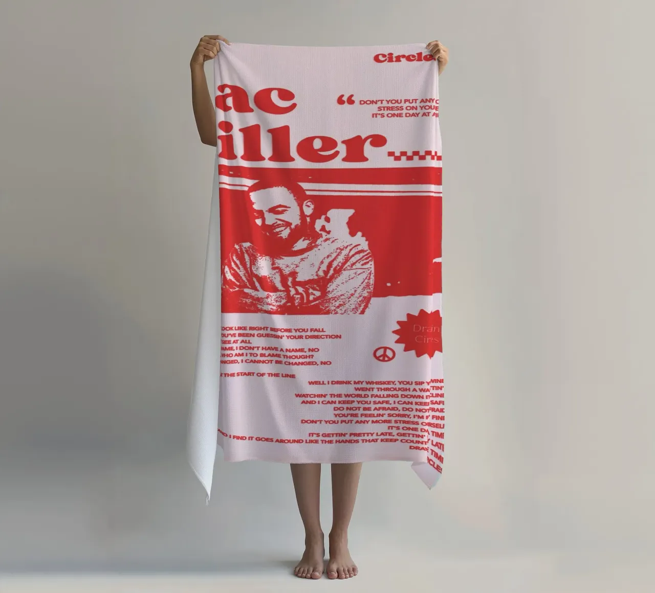 Circles Era - Mac Miller Poster rosso telo mare da rockytamoe