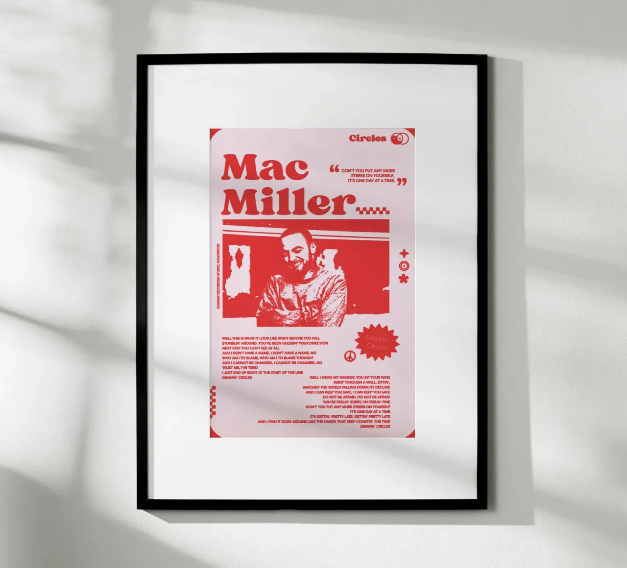 Circles Era - Mac Miller Poster rosso poster con telaio in plastica da rockytamoe