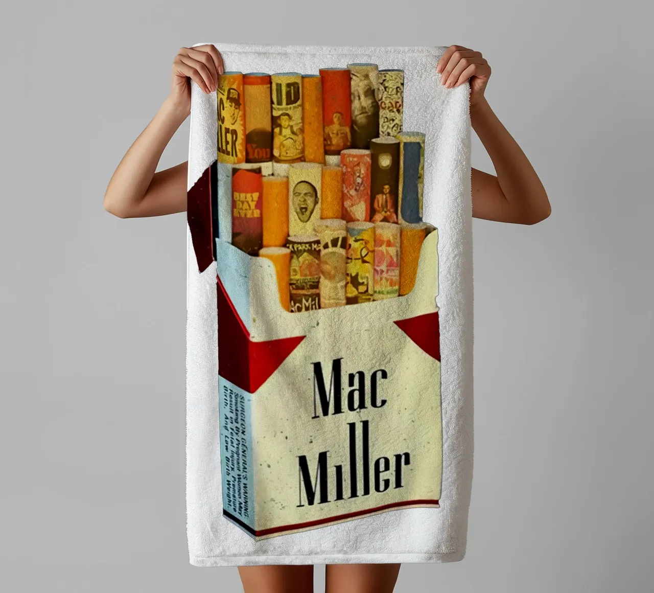 Pacchetto di sigarette - Mac Miller Album asciugamano da bagno da rockytamoe
