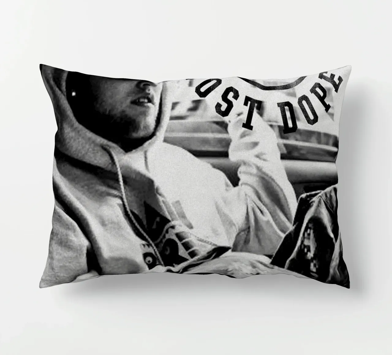 Most Dope Est 92 - Mac Miller in bianco e nero cuscino da rockytamoe