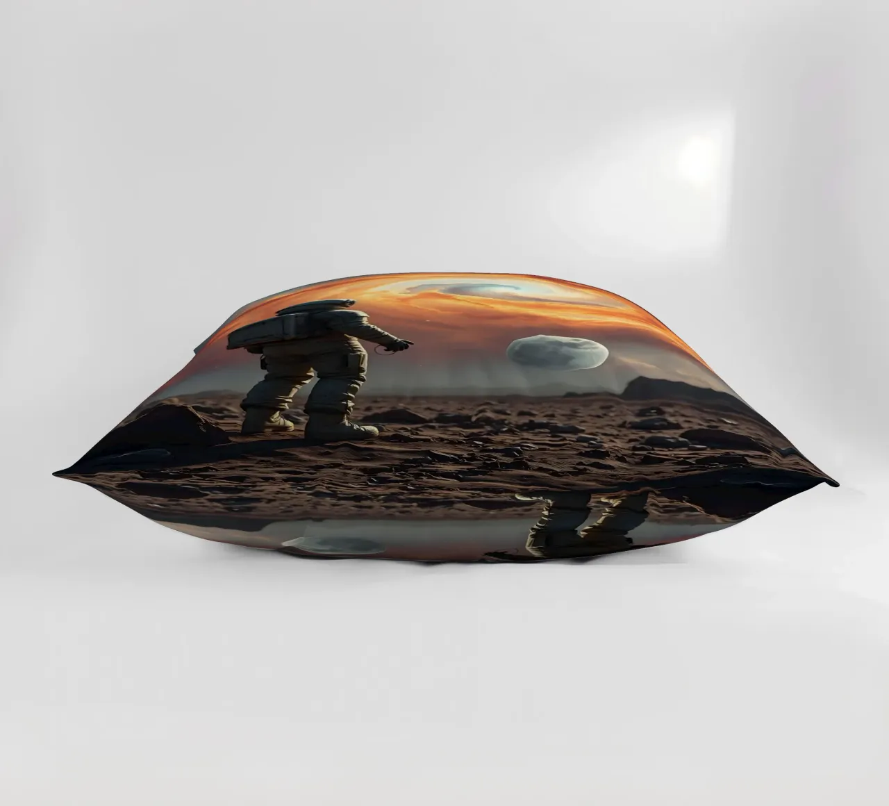 Lone Astronaut cuscino da Anita's Dream