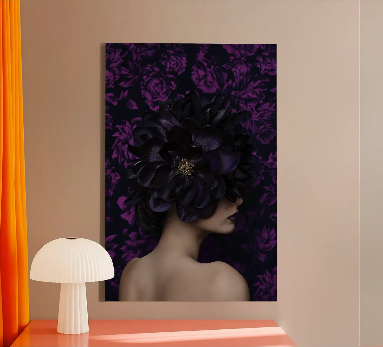 Donna con fiori viola tela con Cornice a cassetta da Imagine