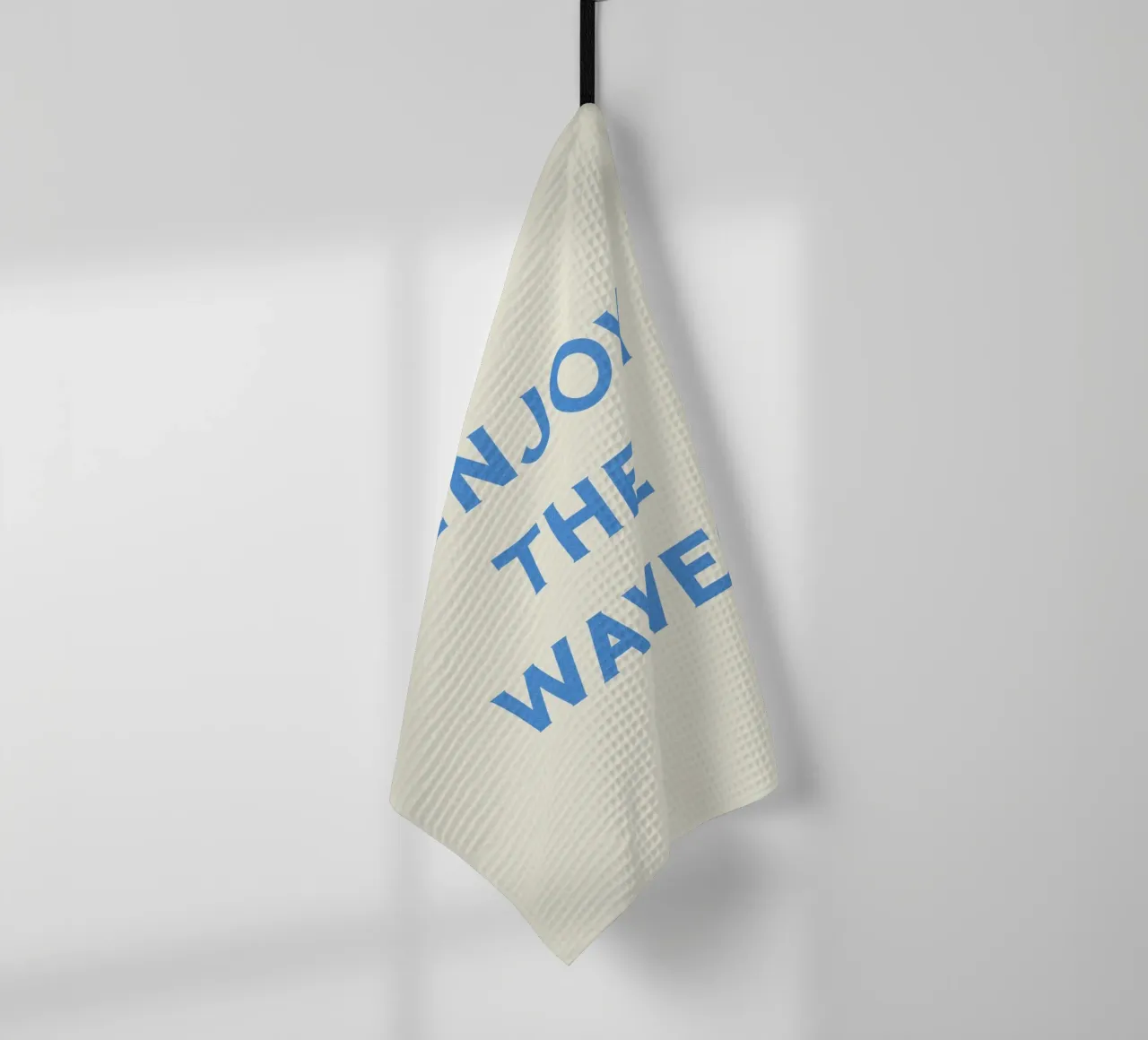Enjoy The Waves - Typographie torchon de MoonlightPrint