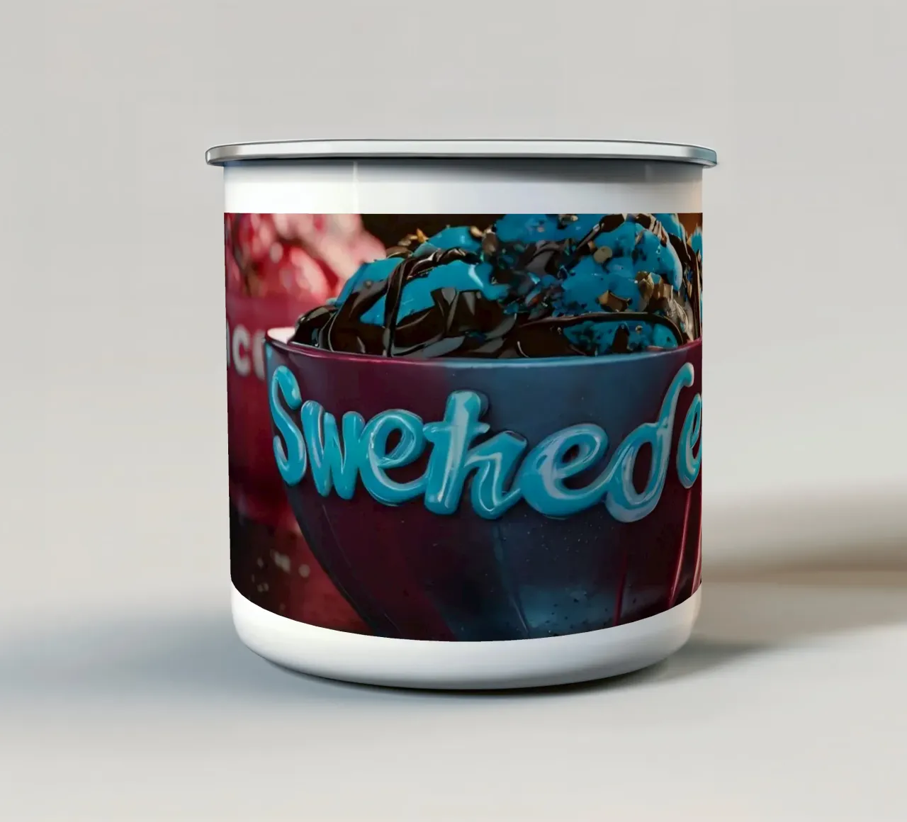 Ciotole di gelato colorate riempite con vari gusti e topin tazza in smalto da DesignDoodle