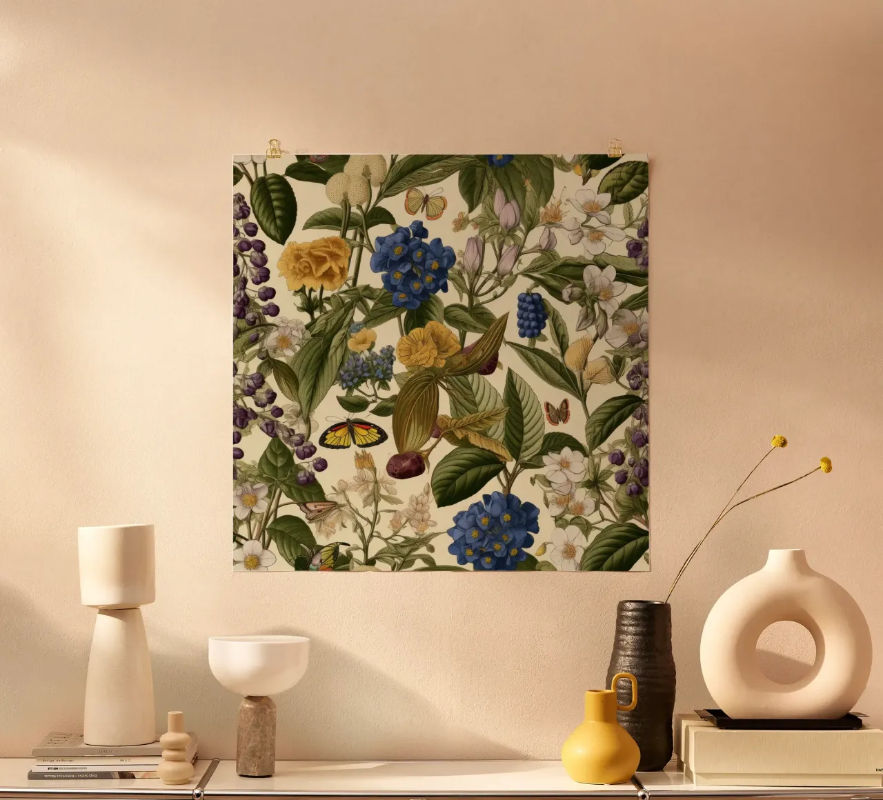 Botanici senza tempo poster con telaio in legno da Botanical Pattern House