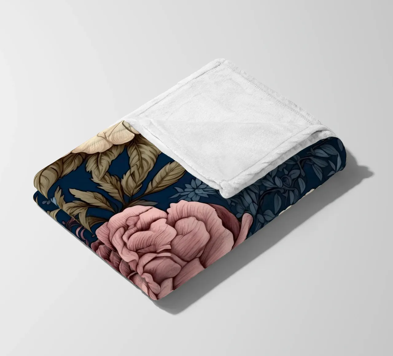Fiore vittoriano coperta in pile da Botanical Pattern House