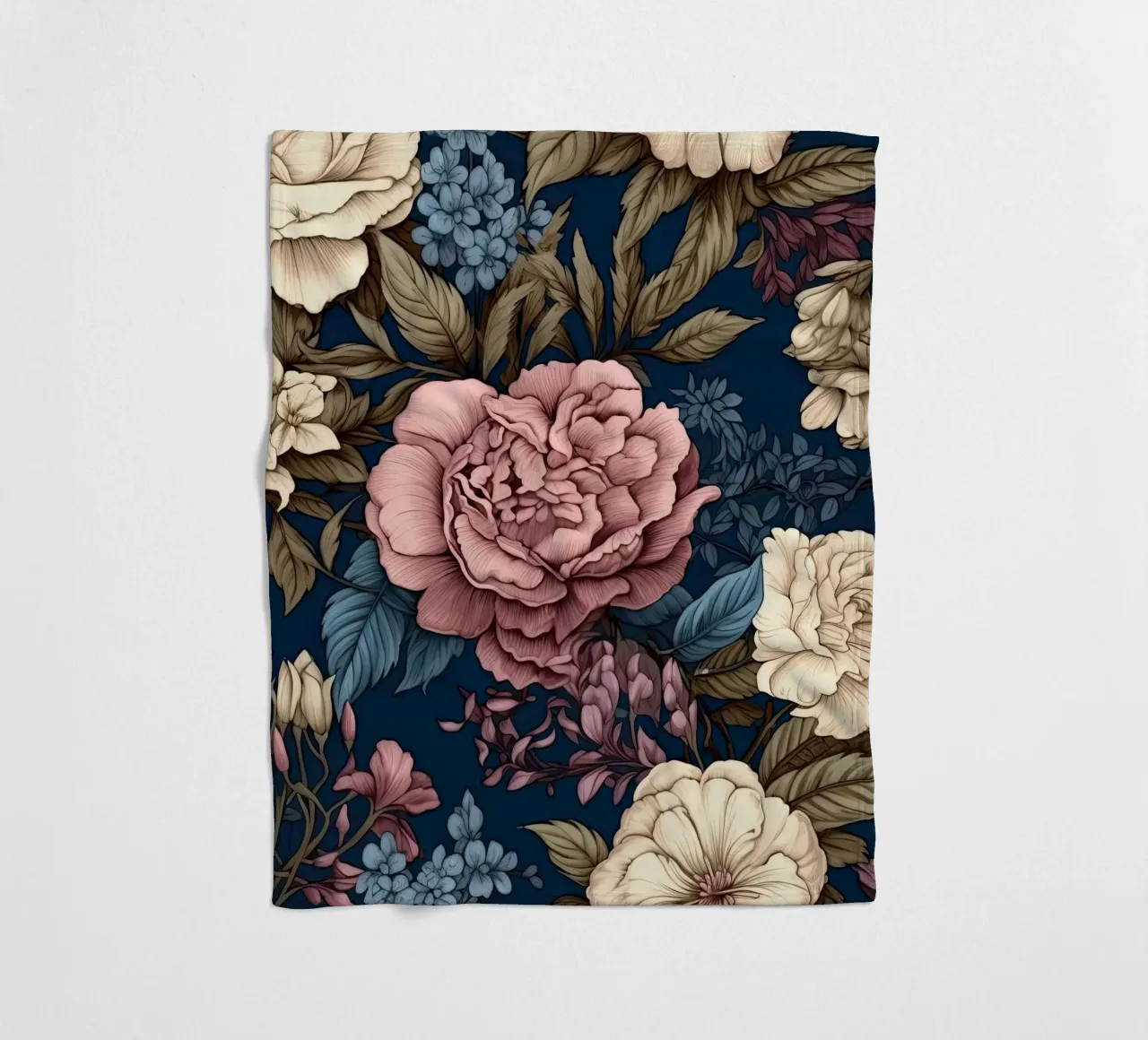 Fiore vittoriano coperta in pile da Botanical Pattern House