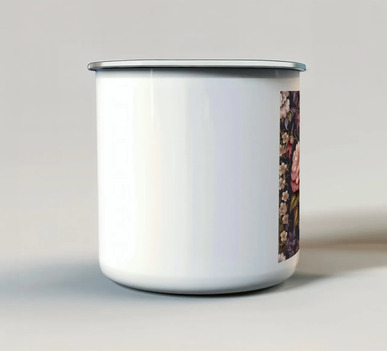 Fiore vittoriano tazza in smalto da Botanical Pattern House