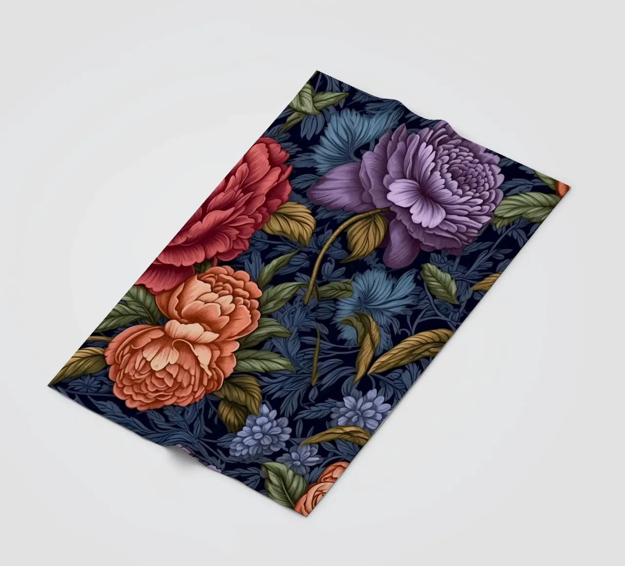 Fiore vittoriano coperta in pile da Botanical Pattern House