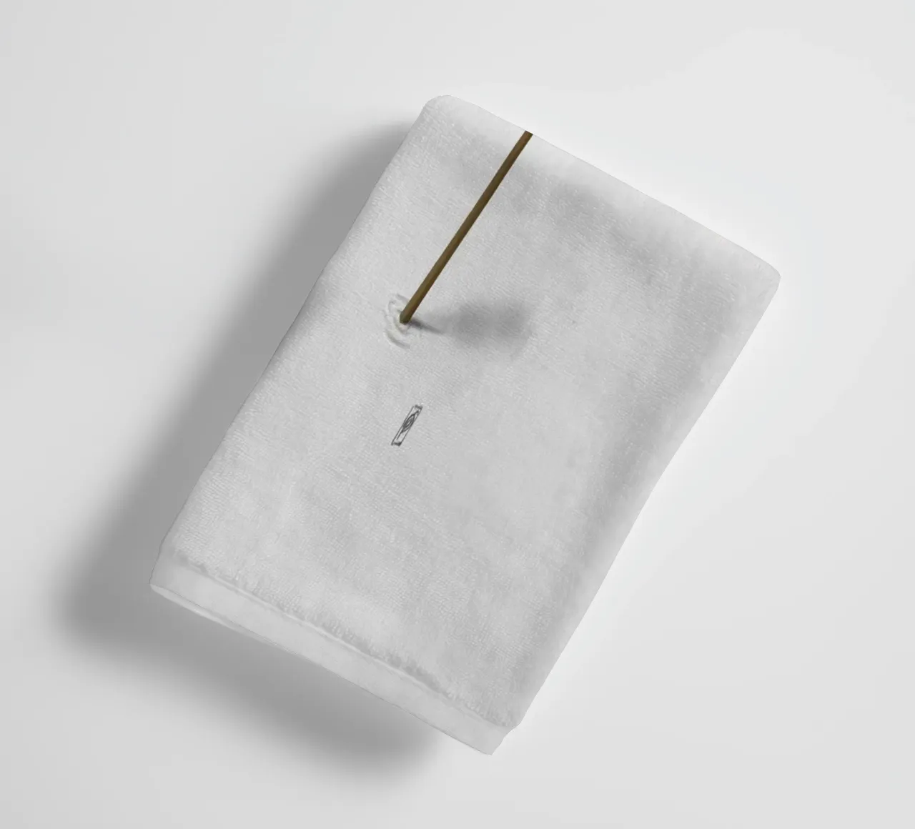 Stick in the mud (Wordless) asciugamano da bagno da Rob Art | Illustration